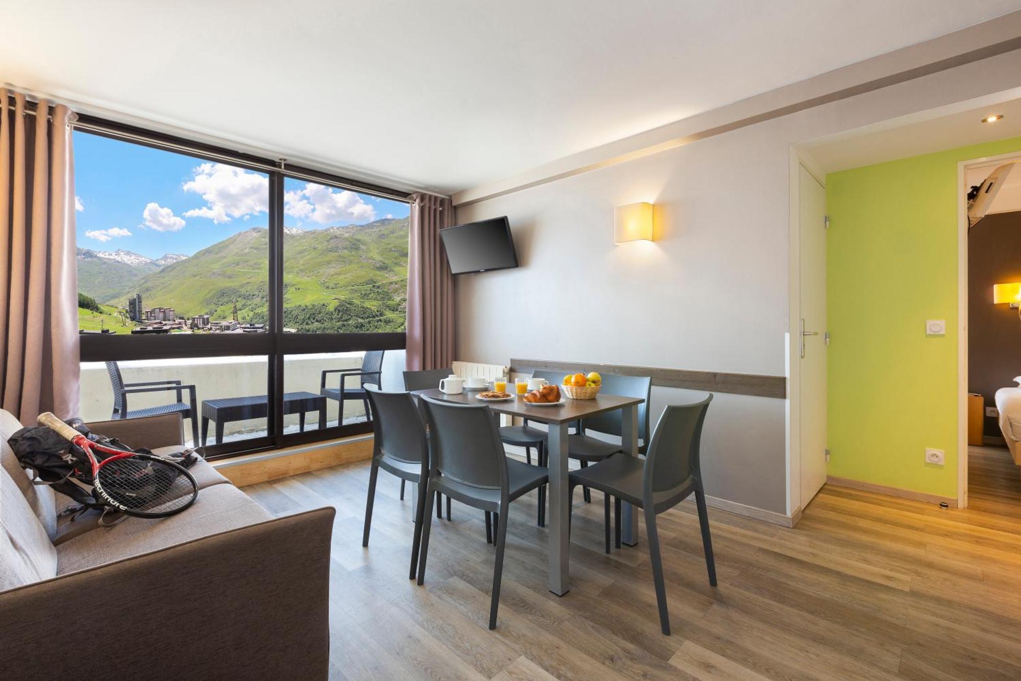 Sowell Residences Pierre Blanche Saint-Martin-de-Belleville Bagian luar foto